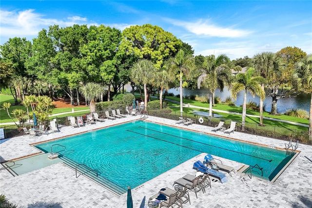 6777 Southern Oak CT, Naples, FL 34109