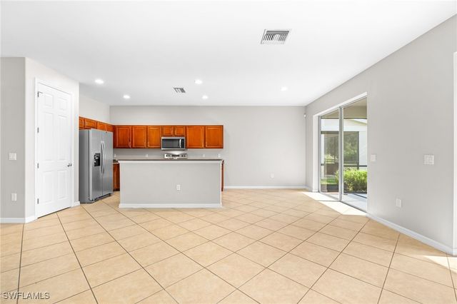 15678 Angelica DR, Alva, FL 33920