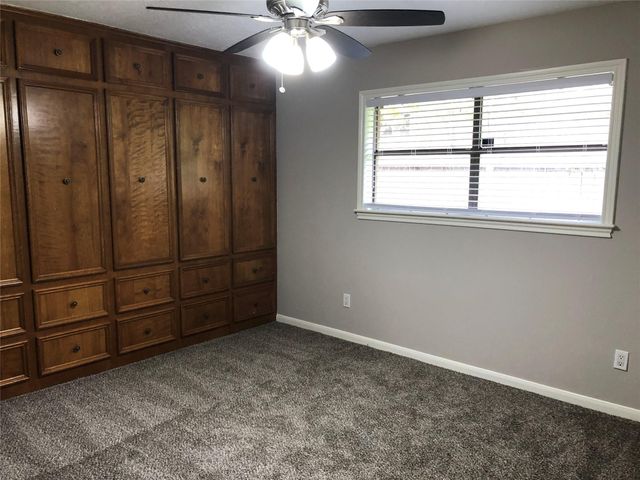 3414 Wooddale Lane, Montgomery, TX 77356