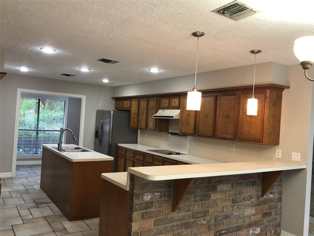 3414 Wooddale Lane, Montgomery, TX 77356
