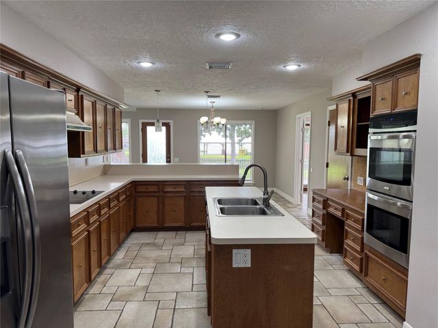 3414 Wooddale Lane, Montgomery, TX 77356