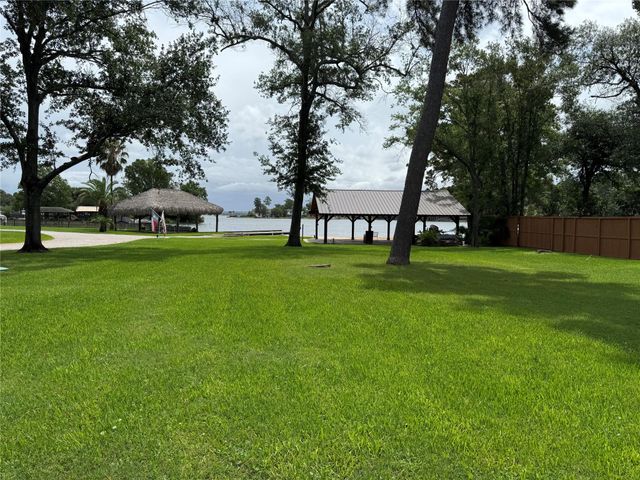 3414 Wooddale Lane, Montgomery, TX 77356