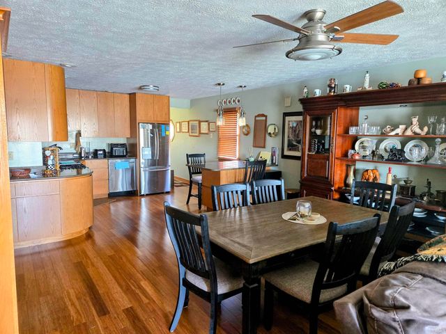 5889 N STAHL ROAD, Monon, IN 47959