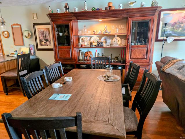 5889 N STAHL ROAD, Monon, IN 47959