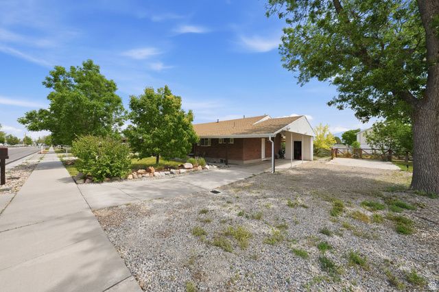 4949 S 3535 W, Taylorsville, UT 84129