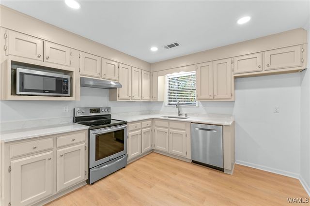 13021 Northside, Northport, AL 35475