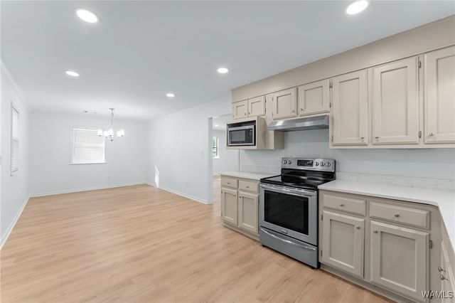 13021 Northside, Northport, AL 35475