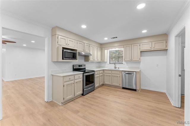 13021 Northside, Northport, AL 35475