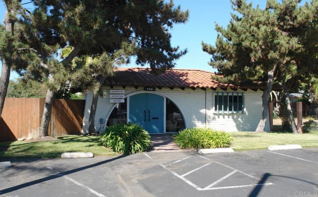 756 Grand Avenue, Carlsbad, CA 92008 — exterior