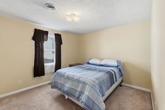19737 Gilmer Street, South Bend, IN 46614