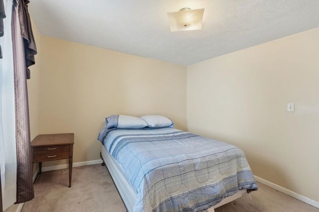 19737 Gilmer Street, South Bend, IN 46614
