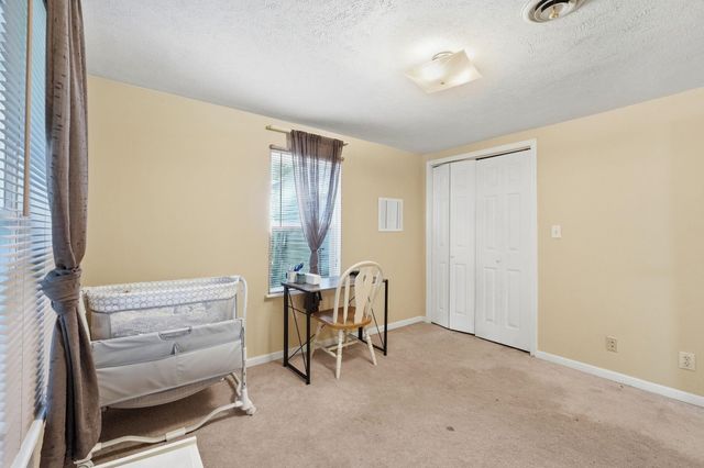19737 Gilmer Street, South Bend, IN 46614