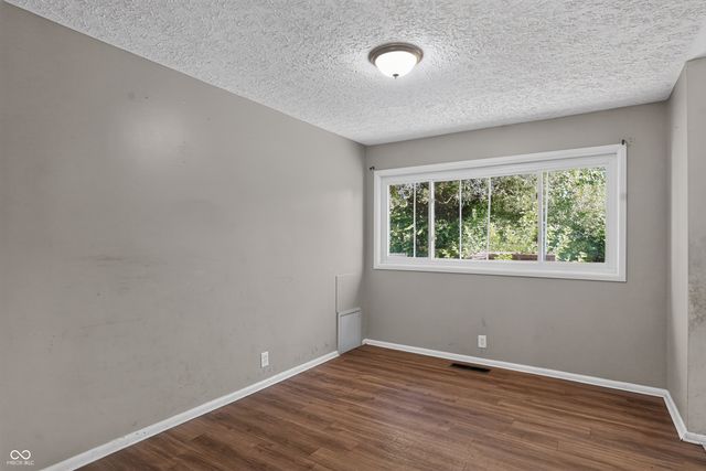 7320 E 34th Street, Indianapolis, IN 46226