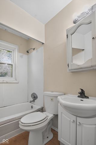 7320 E 34th Street, Indianapolis, IN 46226