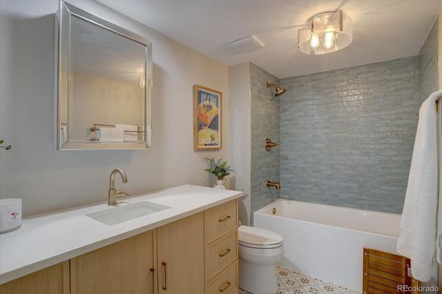 8140 S Storm King Peak, Littleton, CO 80127