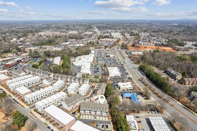 531 Burton Drive, Alpharetta, GA 30009