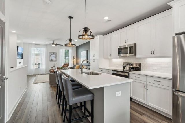 531 Burton Drive, Alpharetta, GA 30009