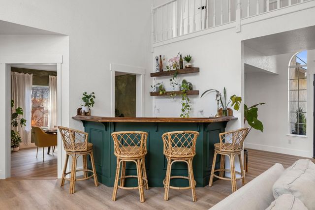 19404 Fawn Dr, Woodbridge, CA 95258