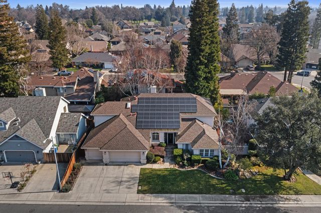 19404 Fawn Dr, Woodbridge, CA 95258