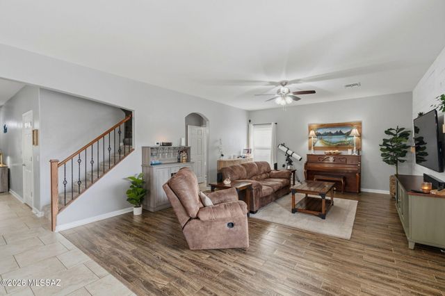 12230 E Metz Drive, Vail, AZ 85641