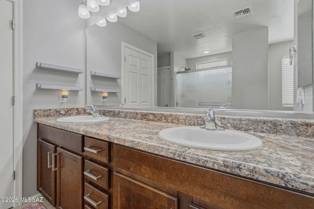 12230 E Metz Drive, Vail, AZ 85641