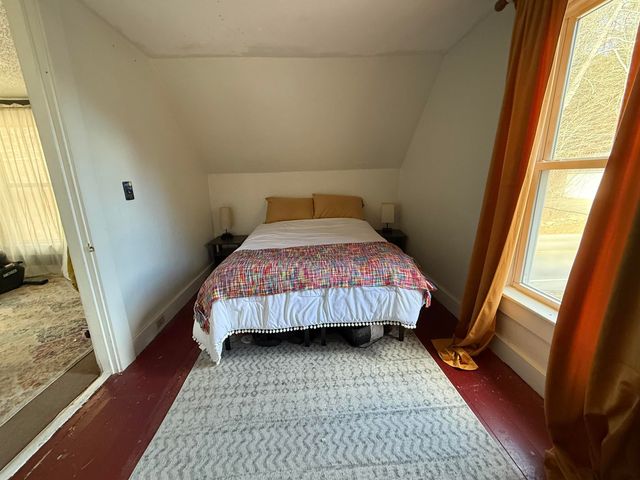 662 Vt Rt 30, Newfane, VT 05345