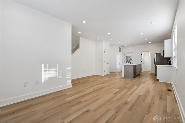 1240 W 1st Street, Dayton, OH 45402