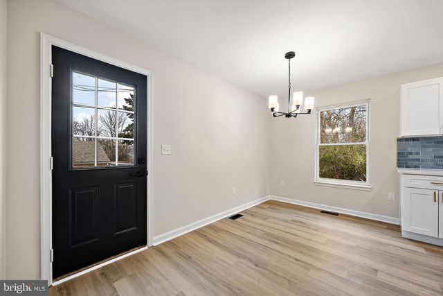 24 BIZARRE DR, New Castle, DE 19720