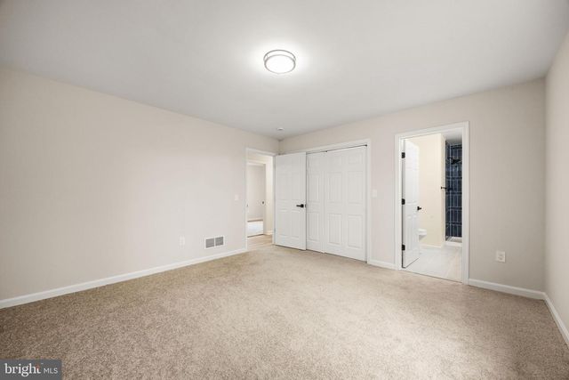 24 BIZARRE DR, New Castle, DE 19720