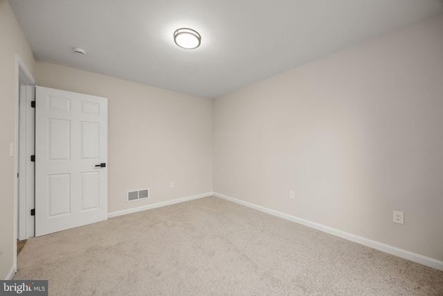 24 BIZARRE DR, New Castle, DE 19720