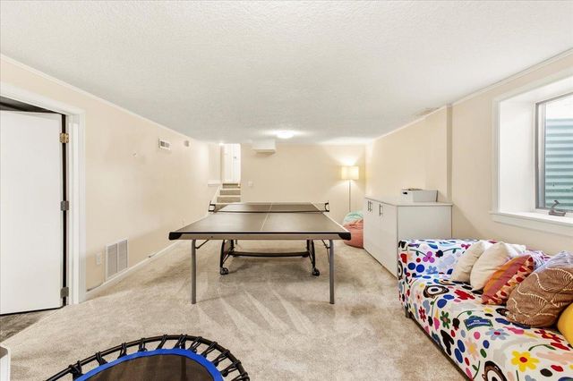 8435 Wesley Drive, Golden Valley, MN 55427