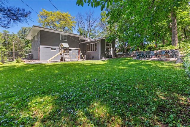 8435 Wesley Drive, Golden Valley, MN 55427