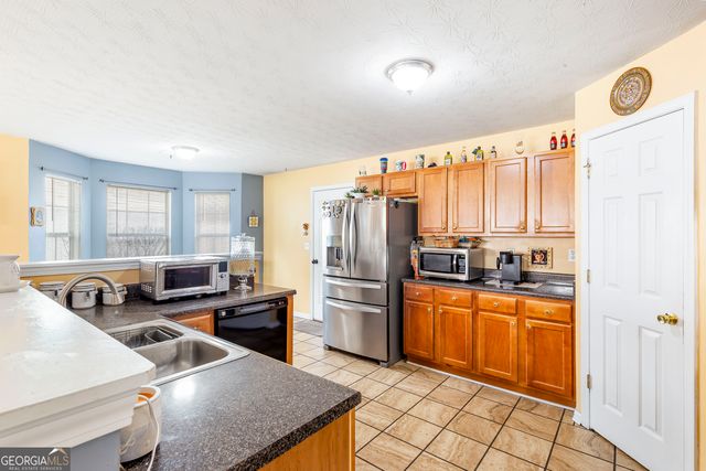 2301 Vineyard Court, Villa Rica, GA 30180