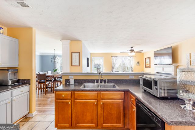 2301 Vineyard Court, Villa Rica, GA 30180