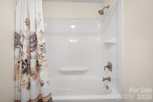 508 2nd Avenue NE, Conover, NC 28613