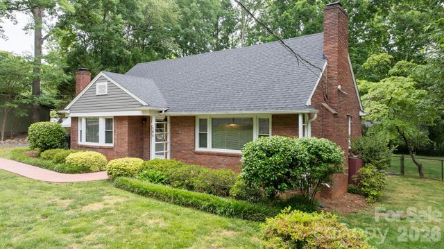 508 2nd Avenue NE, Conover, NC 28613