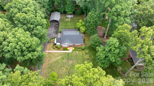 508 2nd Avenue NE, Conover, NC 28613