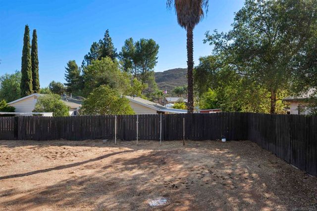 115 Beech Place, El Cajon, CA 92021