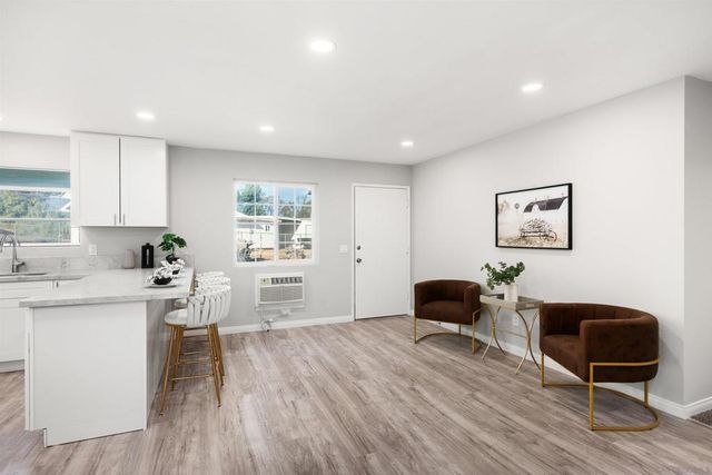 115 Beech Place, El Cajon, CA 92021