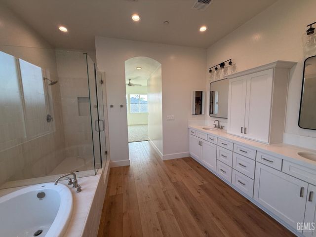 13602 Philip Phelps Avenue, Bakersfield, CA 93314