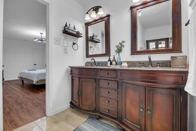 5755 Cartagena Street, Houston, TX 77035