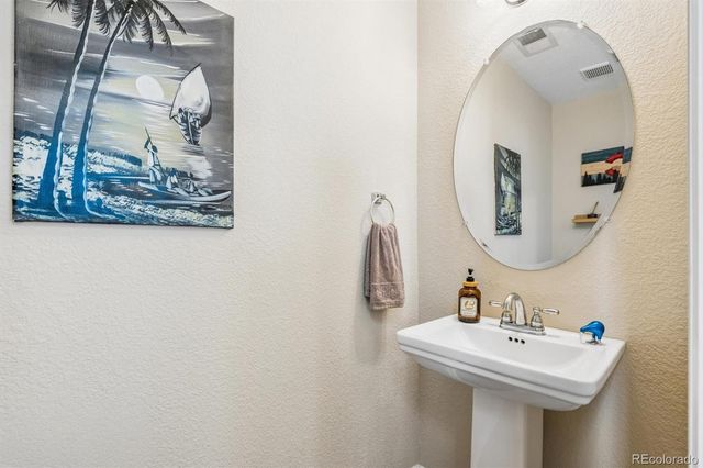 642 S Norfolk Way, Aurora, CO 80017