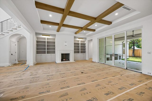6243 Briar Rose Drive, Houston, TX 77057