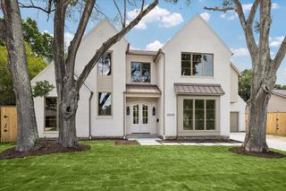 6243 Briar Rose Drive, Houston, TX 77057