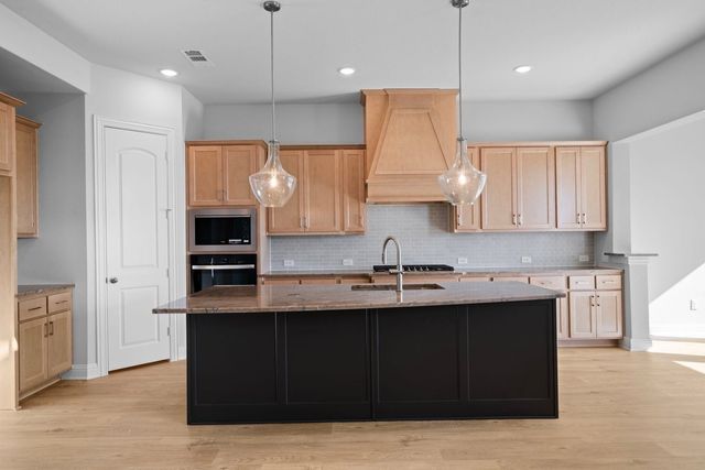 2229 Birch Street, Mansfield, TX 76063