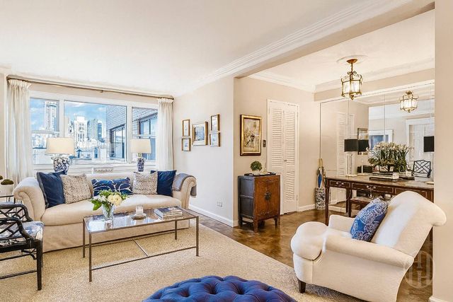 357 E 57th St Apt 8G, New York City, NY 10022