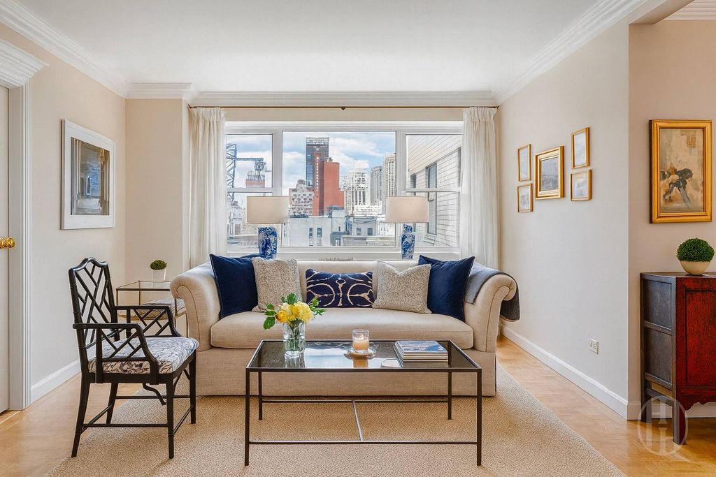 357 E 57th St Apt 8G, New York City, NY 10022