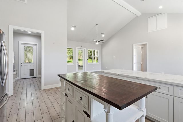 13203 Royal Shores Drive, Conroe, TX 77303