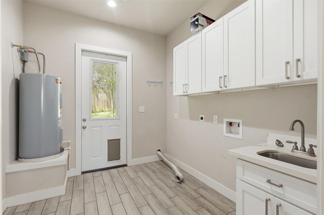 13203 Royal Shores Drive, Conroe, TX 77303