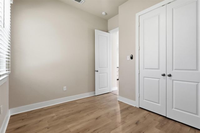 13203 Royal Shores Drive, Conroe, TX 77303